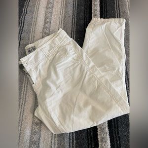 Cropped Converse pants